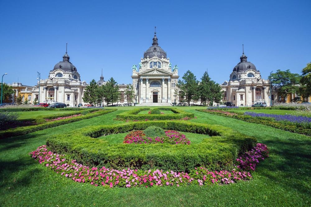 Hotel Budapest Museum Central Exterior foto