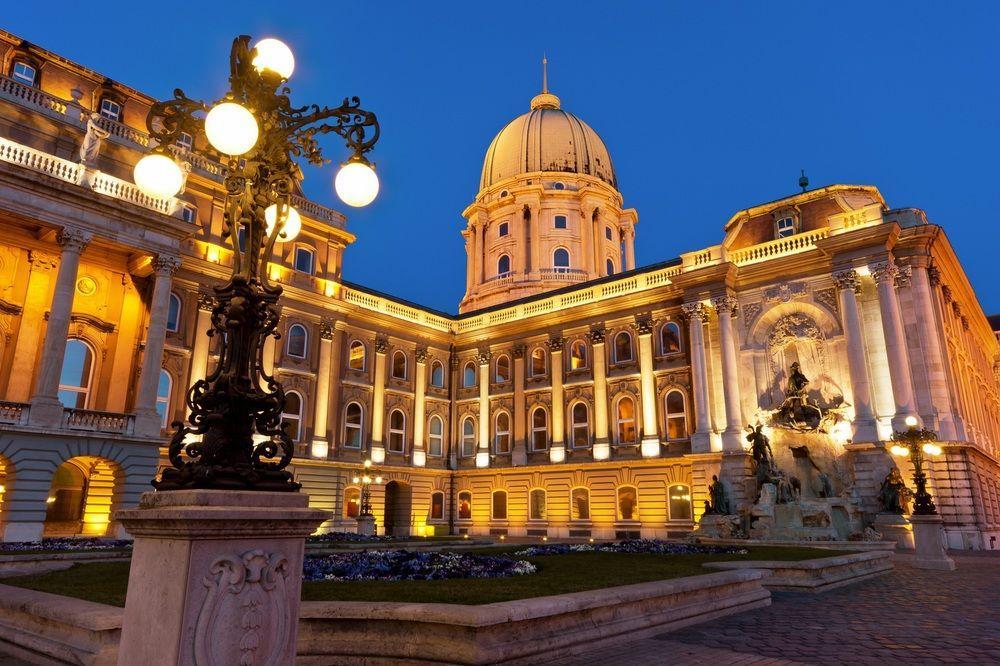 Hotel Budapest Museum Central Exterior foto